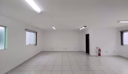 Sala Comercial Ampla — Próxima à Futura Estação da Linha Laranja do Metrô