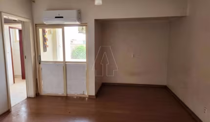 Apartamento no Condomínio Edifício Arcadas do Icaray em Araçatuba/SP