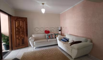 Casa Sobrado em Araçatuba