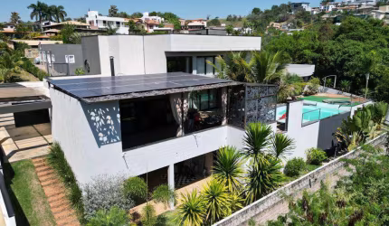 Linda casa para aluguel ou venda no Village Morro Alto