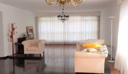 Apartamento em Higienópolis  -  São Paulo