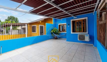 Casa à venda no bairro Jardim do Bosque - Cachoeirinha/RS