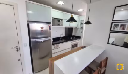 Apartamento 2 Quartos, 1 suite, churrasqueira a carvao na sacada, Jardim Cidade de Florianópolis