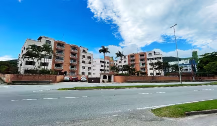 Apartamento 2 dormitórios, próximo a UDESC no bairro Itacorubi