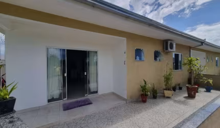 Casa em Guaratuba/PR no Eliana