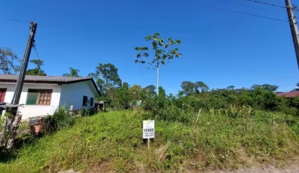 Lote / Terreno em Brandalize  -  Itapoá