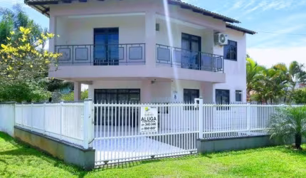 Casa em Sai Mirim  -  Itapoá