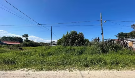 Lote / Terreno em Itapoá/SC no Volta Ao Mundo I