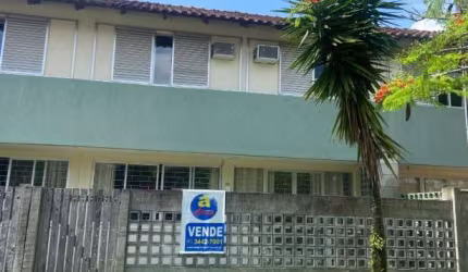 Sobrado , Praia Morro do Cristo, Guaratuba PR. sobrado com 3 quartos, 1 suíte, sala de estar/jantar, banheiro social, sacada