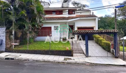 Casa com 3 quartos para alugar na Nossa Senhora das Graças, Canoas  por R$ 6.000