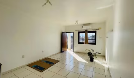 Sala comercial para alugar no Fátima, Canoas  por R$ 1.300