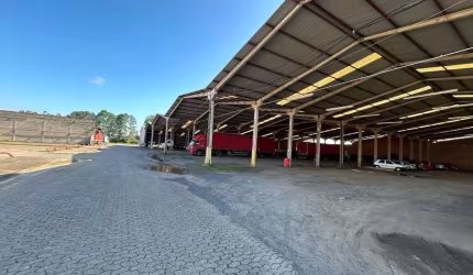 Barracão / Galpão / Depósito para alugar no São Luis, Canoas  por R$ 40.000