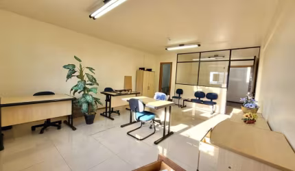 Sala comercial para alugar no Centro, Canoas  por R$ 1.200