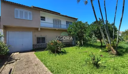 Casa com 2 quartos para alugar no Fátima, Canoas  por R$ 3.500
