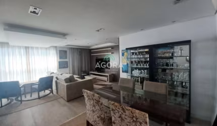 Apartamento com 2 quartos para alugar no Centro, Canoas  por R$ 4.800