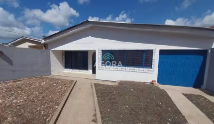 Casa com 2 quartos para alugar no Harmonia, Canoas  por R$ 3.000
