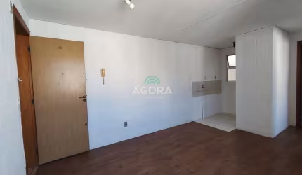 Apartamento com 2 quartos para alugar no Olaria, Canoas  por R$ 950