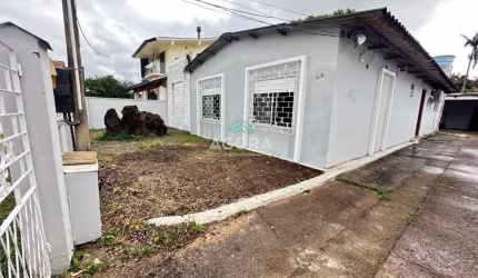 Casa com 4 quartos para alugar no Harmonia, Canoas  por R$ 2.950