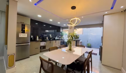 Casa com 3 quartos para alugar no Igara, Canoas  por R$ 4.500