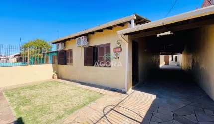 Casa com 3 quartos para alugar no Harmonia, Canoas  por R$ 2.200