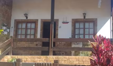 Casa para Venda em Saquarema, Porto da Roça, 2 dormitórios, 2 banheiros