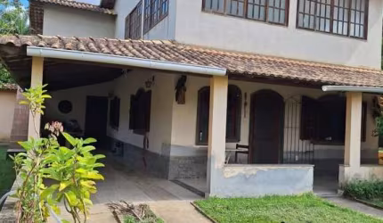 Casa para Venda em Saquarema, Bacaxá, 5 dormitórios, 1 suíte, 3 banheiros, 1 vaga