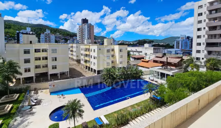 Apartamento com 03 dormitórios, sendo 01 suíte + dependência, em condomínio clube de alto padrão
