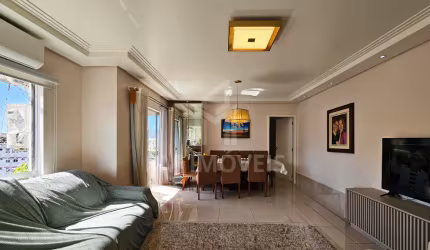 Apartamento com mais de 103m² privativos, 3 dormitórios, sendo uma suíte + 2 banheiros.
