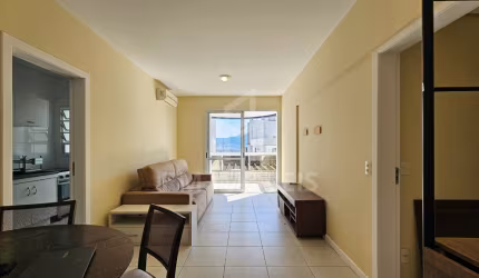 Apartamento de 2 dormitórios, sendo 1 suíte, com uma vaga de garagem, em condomínio completo no Itacorubi!