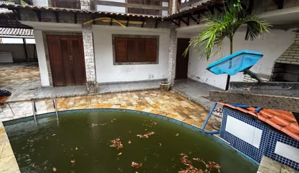 Vendo casa no valqueire