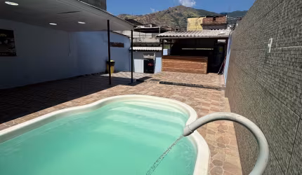 Vendo salão de festa