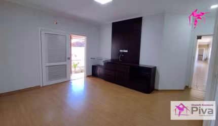 Casa com 3 dormitórios à venda, 330 m² por R$ 1.450.000,00 - Jardim Portal Do Bosque - Leme/SP