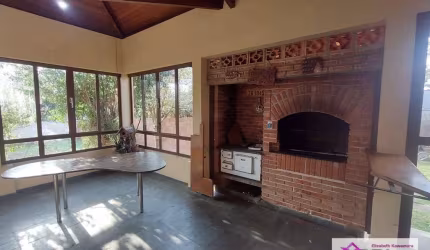 Casa com 3 dormitórios à venda, 230 m² por R$ 1.000.000,00 - Centro - Santa Cruz da Conceição/SP