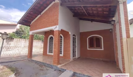 Casa com 2 dormitórios à venda, 102 m² por R$ 300.000 - Centro - Santa Cruz da Conceição/SP
