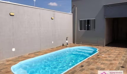 Edícula com 2 dormitórios à venda, 100 m² por R$ 275.000,00 - Jardim Flórida - Leme/SP
