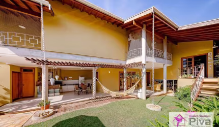 Sobrado com 3 dormitórios - Centro, Leme/SP