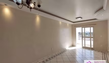 Apartamento com 3 dormitórios à venda, 76 m² por R$ 330.000 - Loteamento Tufanin - Leme/SP
