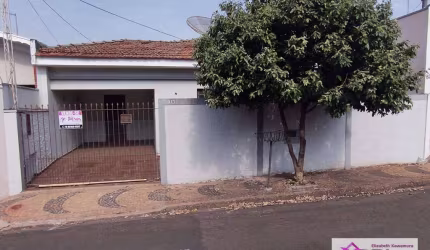Casa com 3 dormitórios à venda, 135 m² por R$ 320.000,00 - Vila Terezinha - Leme/SP