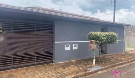 Casa com 2 dormitórios à venda, 156 m² por R$ 380.000,00 - Vila Santa Maria - Leme/SP