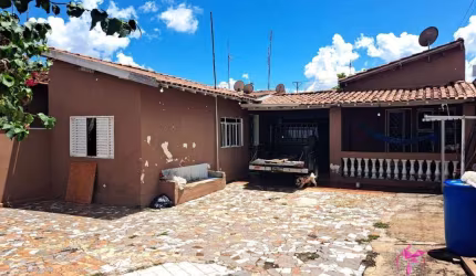 Casa com 3 dormitórios à venda, 144 m² por R$ 190.000 - Jardim Coloninha Cláudia - Leme/SP