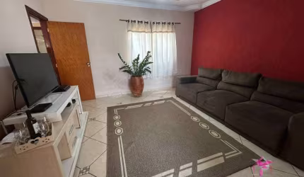 Casa com 3 dormitórios à venda, 180 m² por R$ 500.000,00 - Jardim Nova Era - Leme/SP