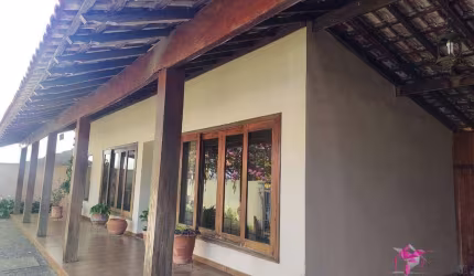 Casa com 3 dormitórios, 323 m² - venda por R$ 1.000.000,00 ou aluguel por R$ 5.000,00/mês - Centro - Leme/SP