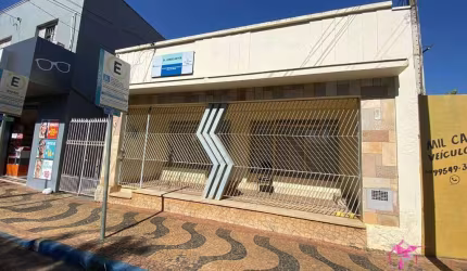 Salão para alugar, 322 m² por R$ 4.500/mês - Centro - Leme/SP
