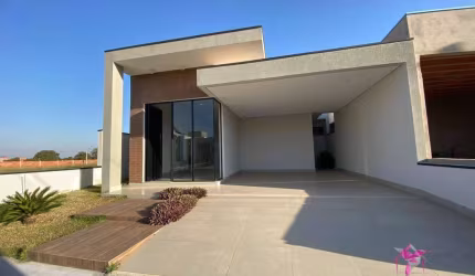 Casa com 3 dormitórios à venda, 153 m² por R$ 850.000 - Parque Residencial Santa Helena - Leme/SP
