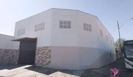 Barracão à venda, 210 m² por R$ 400.000,00 - Jardim Flórida - Leme/SP