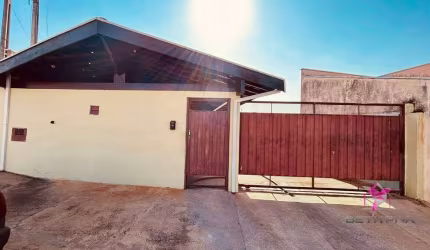 Casa com 3 dormitórios à venda, 100 m² por R$ 320.000,00 - Vila Sumaré - Leme/SP