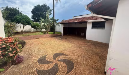 Casa com 2 dormitórios à venda, 175 m² - Vila Hilsdorf - Leme/SP