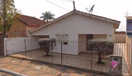 Casa com 3 dormitórios à venda, 129 m² por R$ 399.000,00 - Jardim Amália - Leme/SP