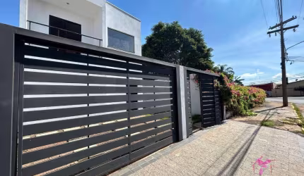 Casa com 3 dormitórios à venda, 220 m² por R$ 630.000 - Cidade Jardim - Pirassununga/SP
