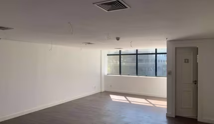 Sala para alugar, 45 m² por R$ 1.850/mês - Auxiliadora - Porto Alegre/RS